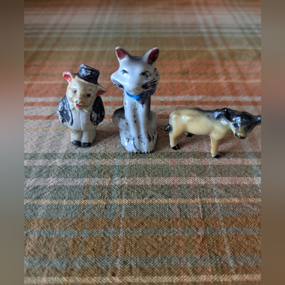 Miniature Animals - Picture 1 of 4